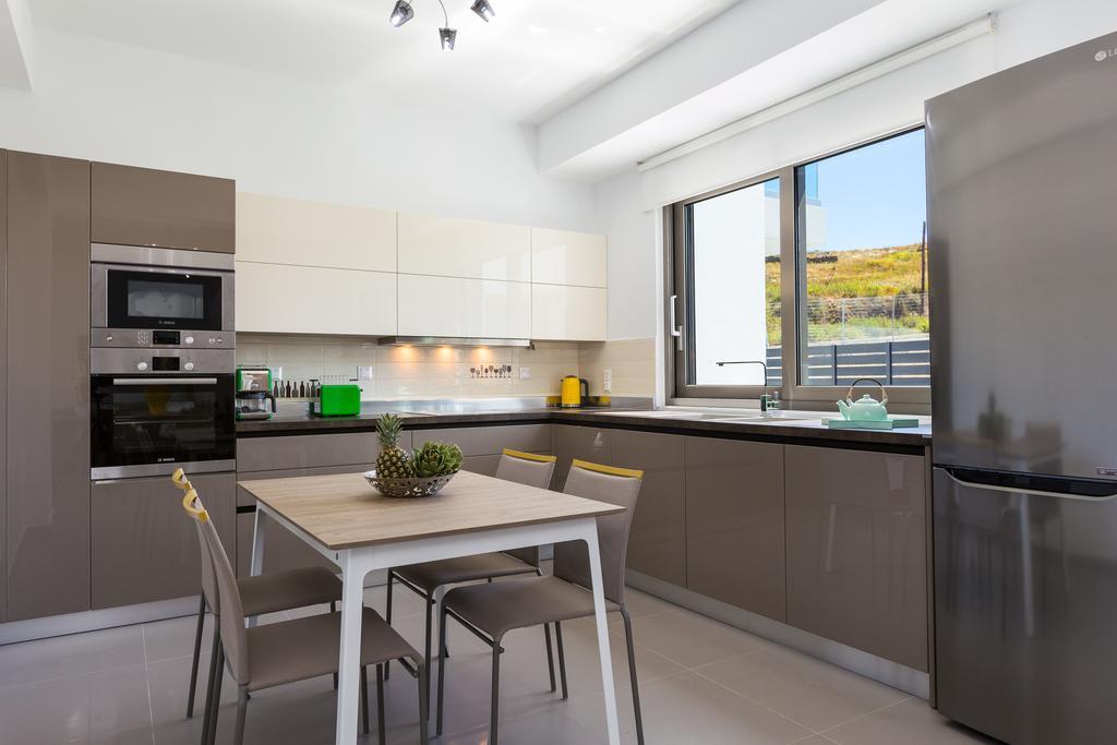 Eolia Iconic Villa, Walking Distance To The Beach, By Thinkvilla Panormos  Ngoại thất bức ảnh